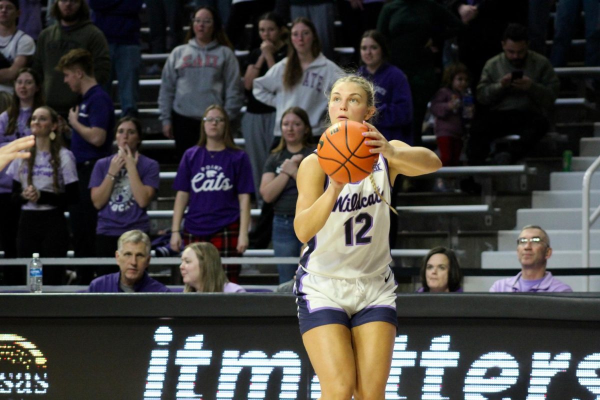 Guard Gabby Gregory prepares to shoot the ball in the Wildcats win out McNeese State 101-30 on Dec. 6, 2023. Against Texas Tech on Saturday, Gregory scored 13 along with four assists and four rebounds.